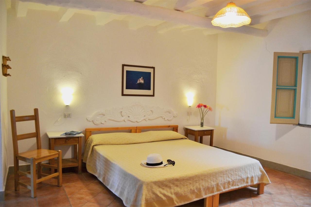 Villa Ginestra Sulla Spiaggia Di Stromboli Exterior foto